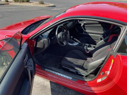 2013 Scion FR-S Base