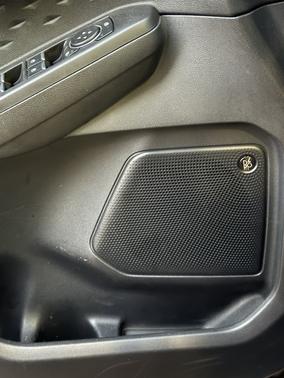 2020 Ford Escape Titanium Hybrid