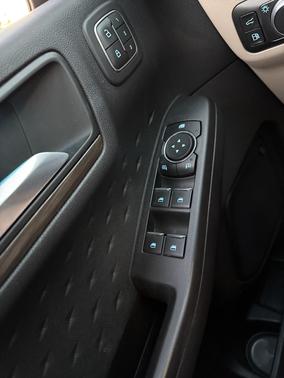2020 Ford Escape Titanium Hybrid