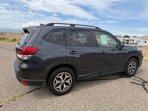 Black 2019 Subaru Forester Premium