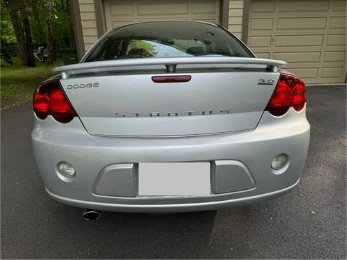 Silver 2005 Dodge Stratus R/T