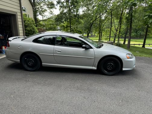 Silver 2005 Dodge Stratus R/T
