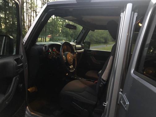 2013 Jeep Wrangler Unlimited Sport