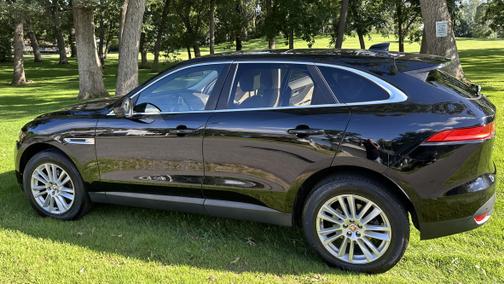 2018 Jaguar F-PACE 25t Prestige