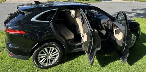 2018 Jaguar F-PACE 25t Prestige