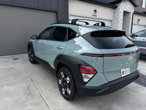 Green 2024 Hyundai KONA SEL