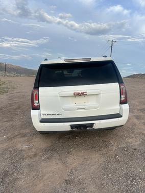 2017 GMC Yukon XL SLE