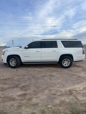 2017 GMC Yukon XL SLE