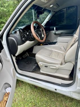 White 2008 Chevrolet Silverado 1500 LT2 Crew Cab