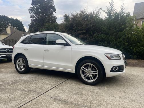 2016 Audi Q5 2.0T Premium
