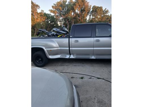 Black 2005 GMC Sierra 3500 SLE Crew Cab