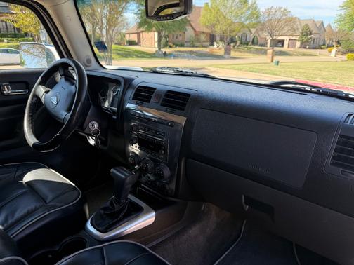 2010 Hummer H3 Alpha