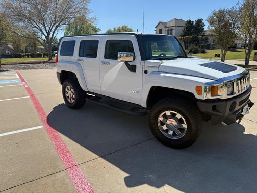 2010 Hummer H3 Alpha