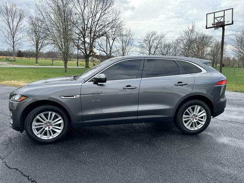 2019 Jaguar F-PACE 25t Prestige