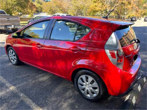 2014 Toyota Prius c One