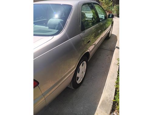 1998 Toyota Camry LE V6