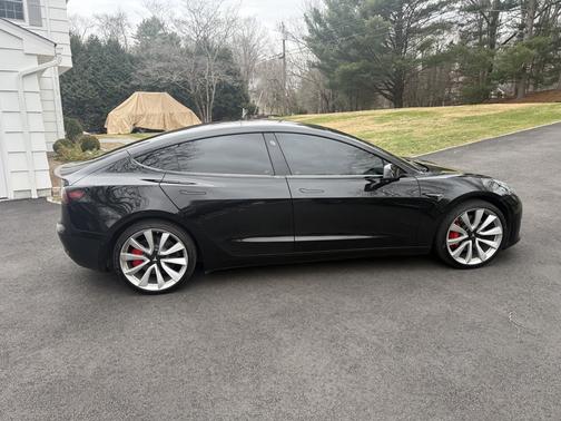 2018 Tesla Model 3 Performance