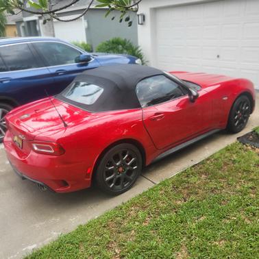 2018 FIAT 124 Spider Abarth