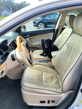 White 2012 Lincoln MKZ Base