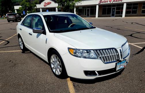 White 2012 Lincoln MKZ Base
