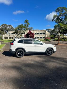 2016 Jeep Cherokee Altitude