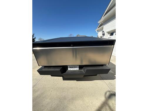 2024 Tesla Cybertruck AWD