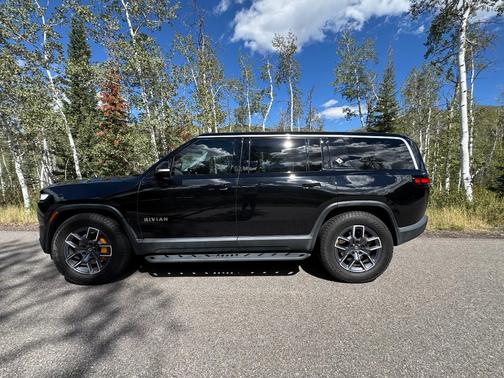 Black 2023 Rivian R1S Adventure Quad-Motor Large Package