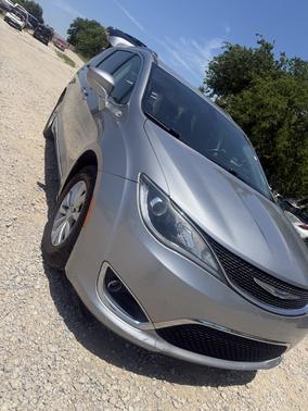 Silver 2019 Chrysler Pacifica Touring L
