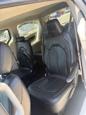 Silver 2019 Chrysler Pacifica Touring L
