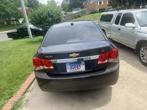 Black 2016 Chevrolet Cruze Limited 1LT