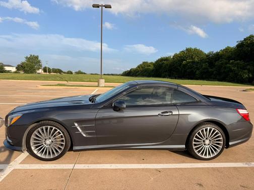 Gray 2013 Mercedes-Benz SL-Class SL 550