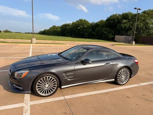 Gray 2013 Mercedes-Benz SL-Class SL 550