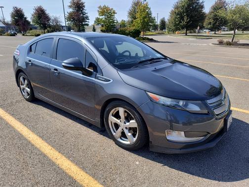 2012 Chevrolet Volt Base