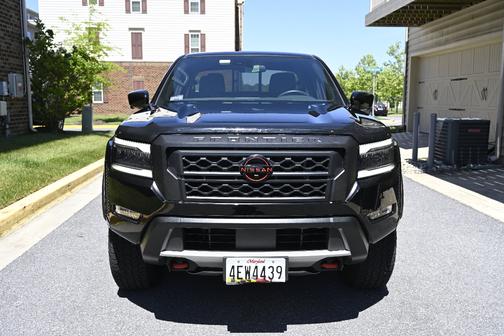Black 2022 Nissan Frontier PRO-4X