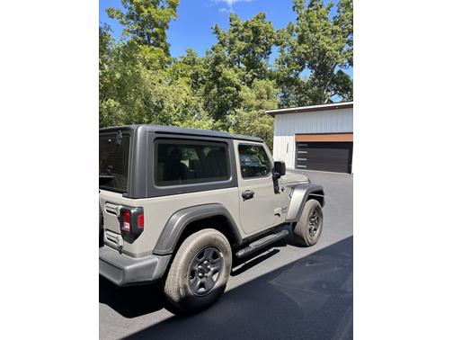 2021 Jeep Wrangler Sport