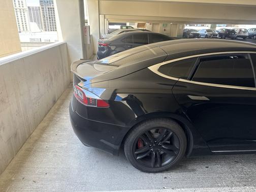 Black 2016 Tesla Model S 60