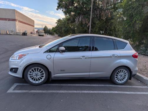 Silver 2013 Ford C-Max Energi SEL