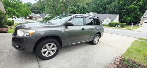 Green 2010 Toyota Highlander Base