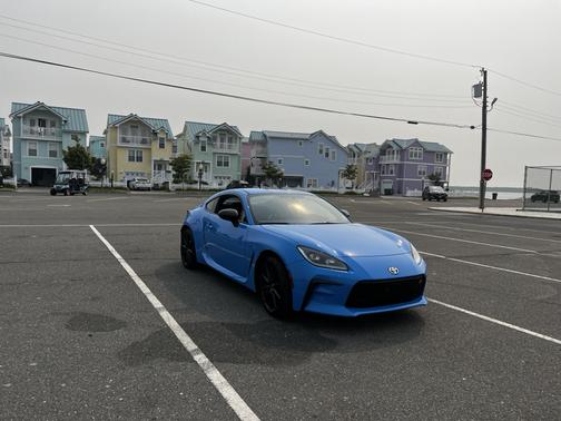 2023 Toyota GR86 Premium