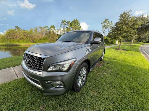 Gray 2017 INFINITI QX80 Base