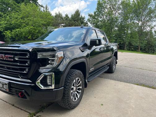 2021 GMC Sierra 1500 AT4