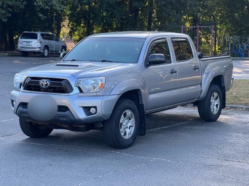 2015 Toyota Tacoma Base