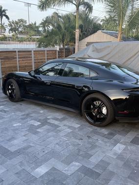 2021 Porsche Taycan 4S