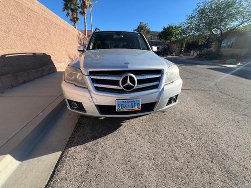 Silver 2010 Mercedes-Benz GLK-Class GLK 350