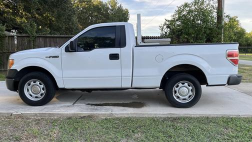 White 2014 Ford F-150 XL