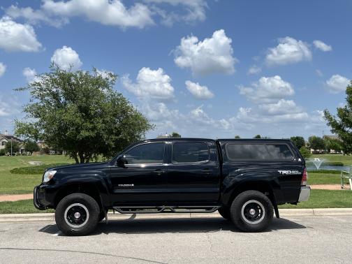 2013 Toyota Tacoma Base