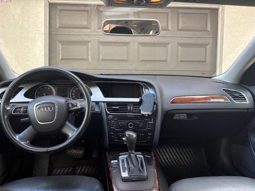 2010 Audi A4 2.0T Premium quattro
