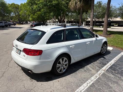 2010 Audi A4 2.0T Premium quattro