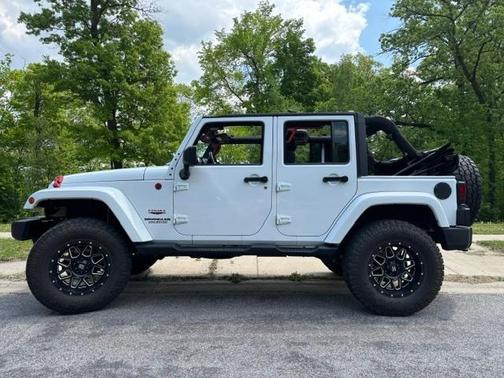 White 2014 Jeep Wrangler Unlimited Sahara