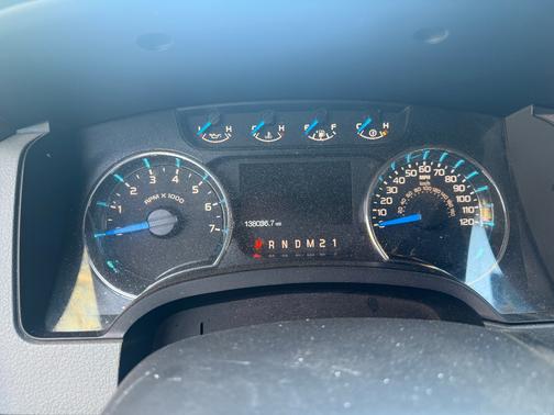Blue 2014 Ford F-150 XLT